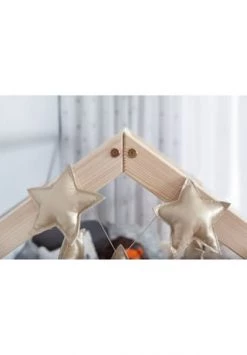 TiCAA Kinderbett Hausbett "Kay" 120x200 Kiefer Natur Gesamt: Länge 128cm, Breite 210cm, Höhe 139cm, Tiefe 128cm -babyausstattung Shop unnamed file 696